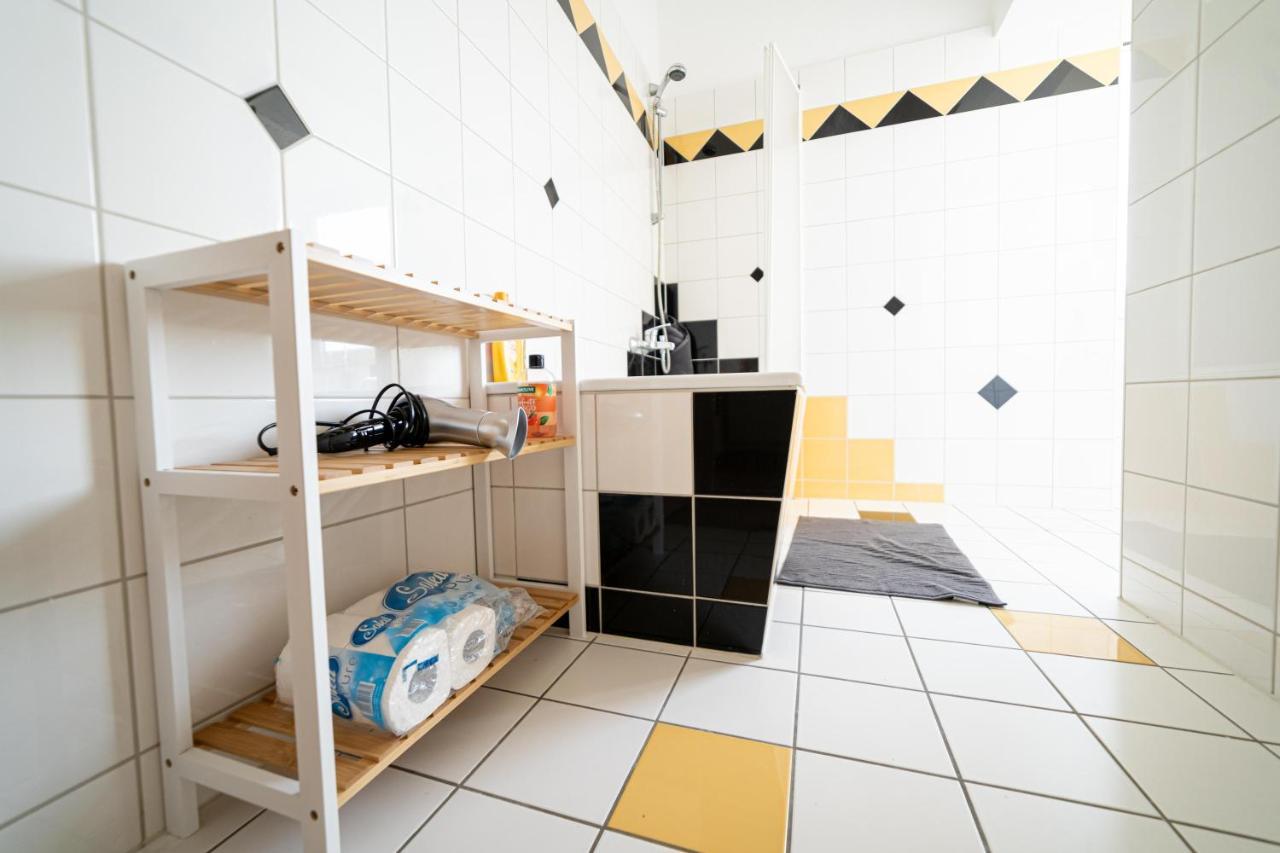 Fullhouse - Zwickau - R85 Apartments - Parking - 3 Beds - Nespresso Exterior foto